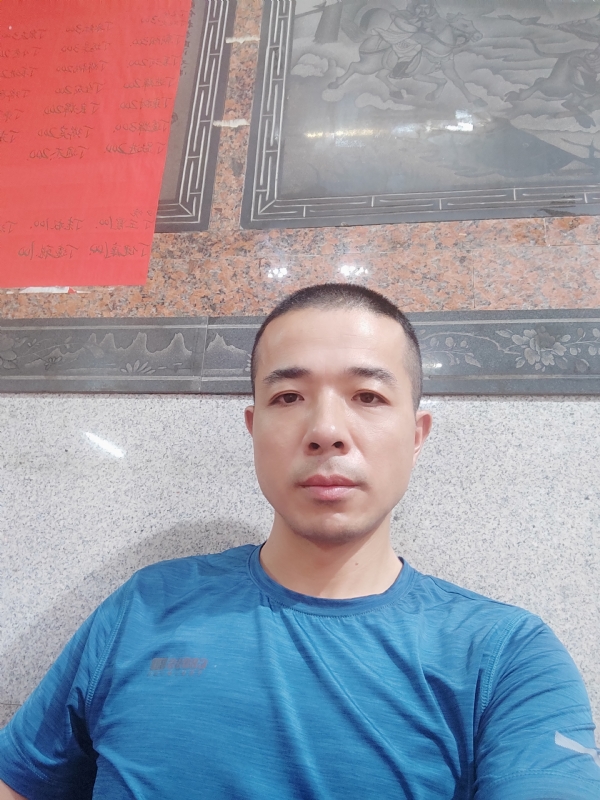 虫子的第一张照片--泉州中老年相亲网