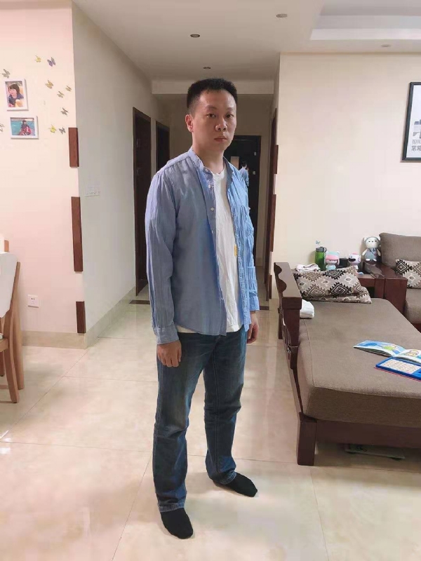 以勒的第一张照片--泉州中老年相亲网
