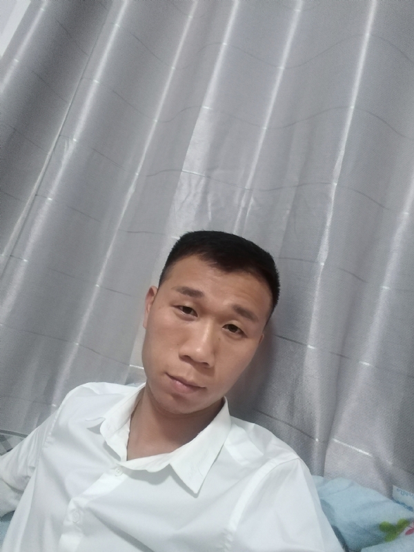 不器的第二张照片--泉州中老年相亲网