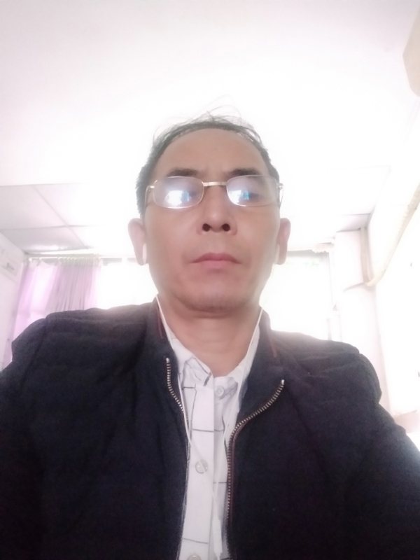 东山再起的第二张照片--泉州中老年相亲网